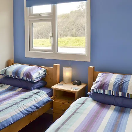 Cockle Cabin- 25064 Holiday home Filey