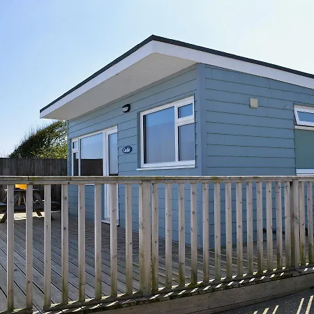 Cockle Cabin- 25064